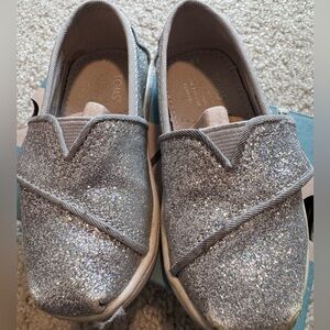 Toms - Alpargata (Silver Iridescent Glimmer) Kids 6